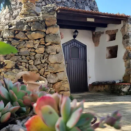 Trullo Salento Oda ve Kahvaltı 3*