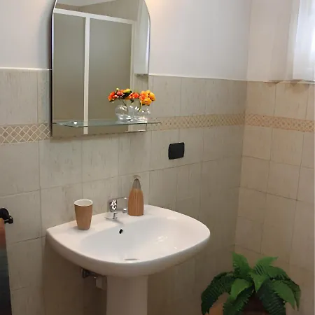 Oda ve Kahvaltı Trullo Salento 3*